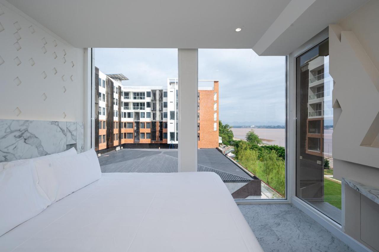 Vela Dhi Nakhon Phanom Exterior photo